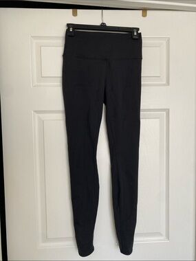 ALO Leggings